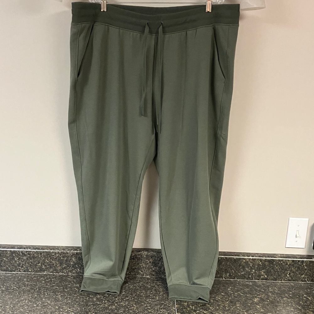 athletic works green joggers sweatpants 1x drawstring and pockets 16/18w